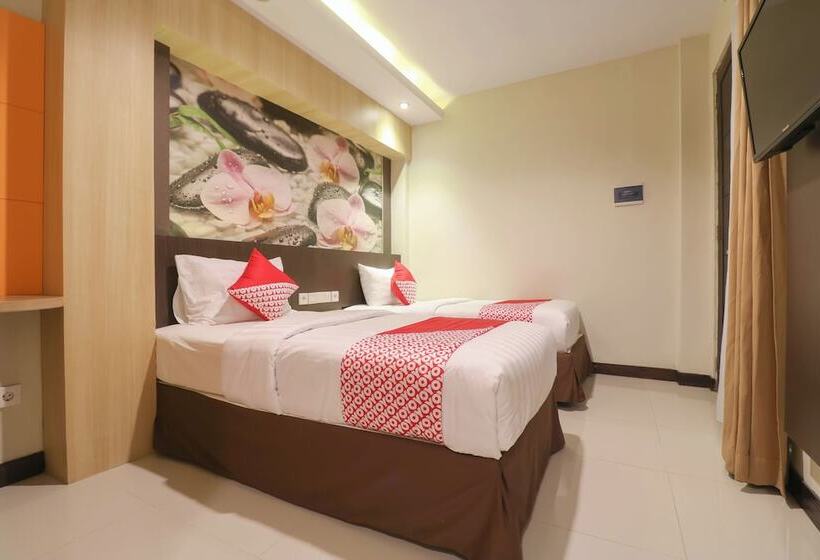 בית מלון כפרי Oyo 1258 Balitone Residence