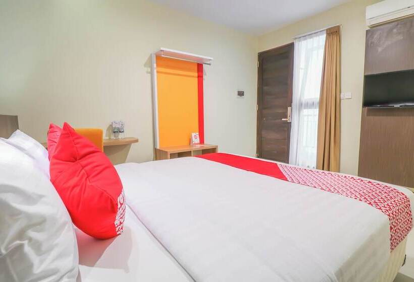 בית מלון כפרי Oyo 1258 Balitone Residence