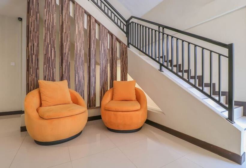 בית מלון כפרי Oyo 1258 Balitone Residence