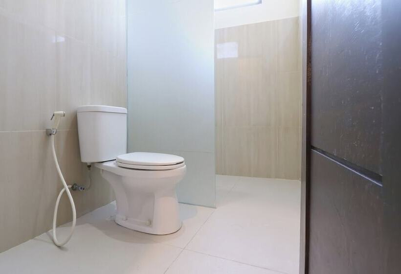 בית מלון כפרי Oyo 1258 Balitone Residence