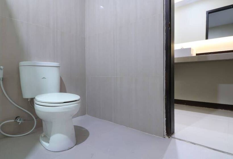 בית מלון כפרי Oyo 1258 Balitone Residence