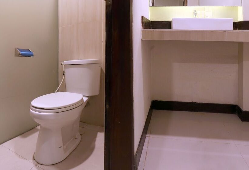 בית מלון כפרי Oyo 1258 Balitone Residence