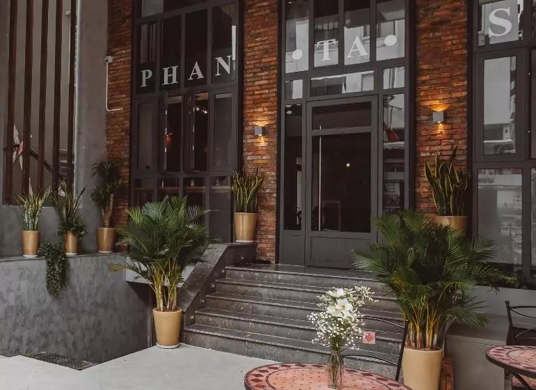 هتل Phanta Stay