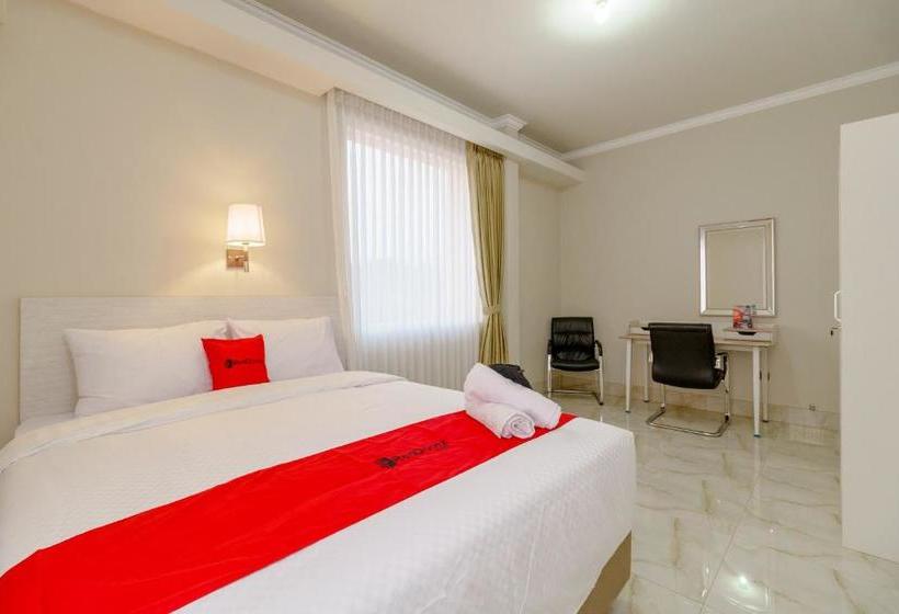 פנסיון Reddoorz Near Taman Makam Pahlawan Cikutra