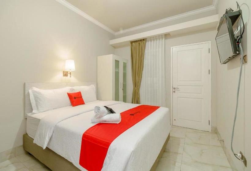פנסיון Reddoorz Near Taman Makam Pahlawan Cikutra