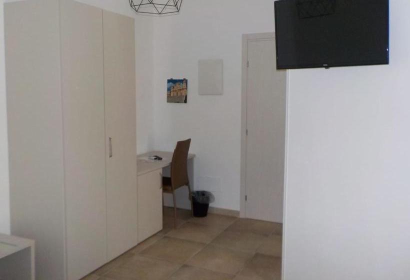 펜션 Val Di Noto Rooms