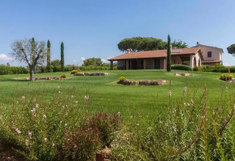 ホテル Agriturismo Colle Oliveto