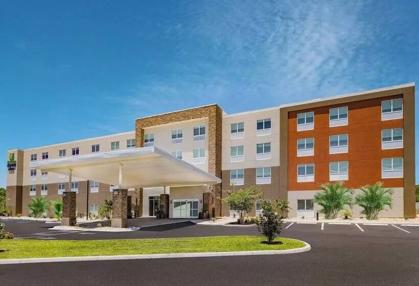 Hotelli Holiday Inn Express & Suites   Ruskin, An Ihg