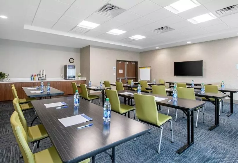 Hotelli Holiday Inn Express & Suites   Ruskin, An Ihg