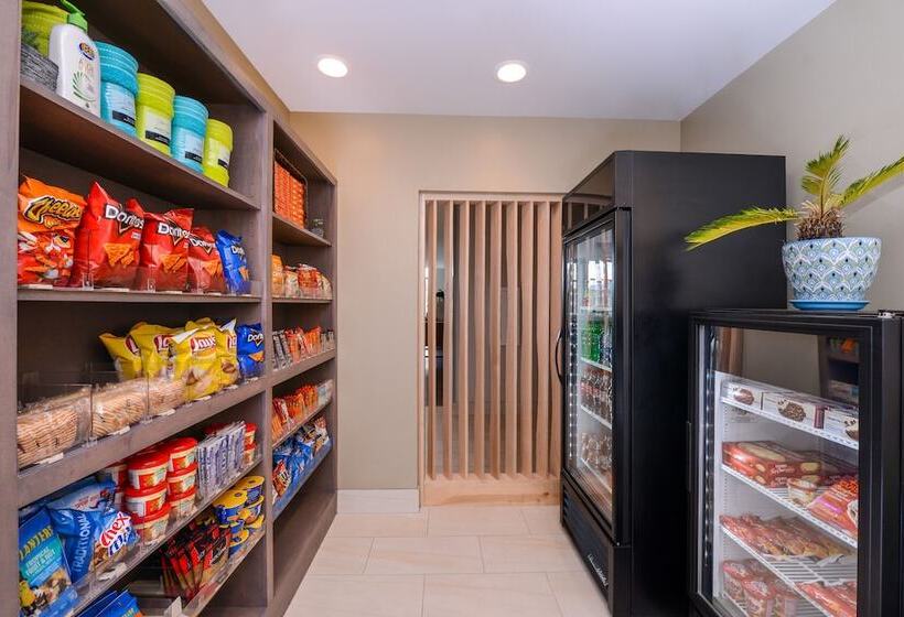 ホテル Holiday Inn Express & Suites   Ruskin, An Ihg