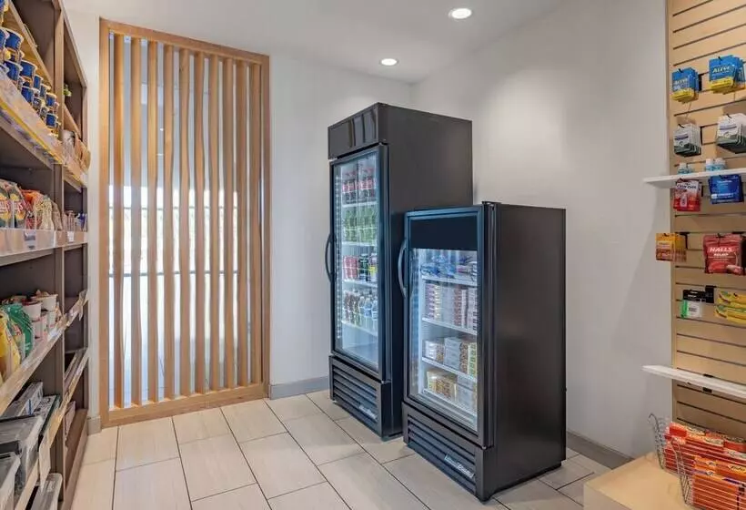 Hotelli Holiday Inn Express & Suites   Ruskin, An Ihg