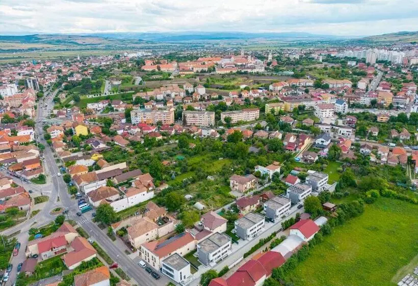 پانسیون Casa Cu Nuc