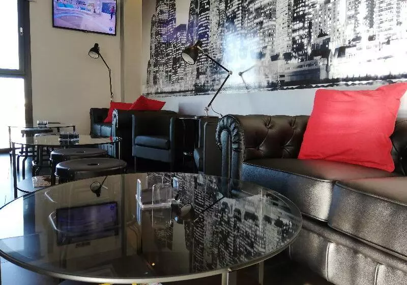 ホテル Lb Lebrija By Ma 22 Puntos