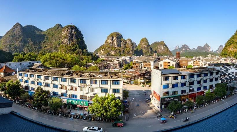 בית מלון כפרי Global Village Mountain View Yangshuo