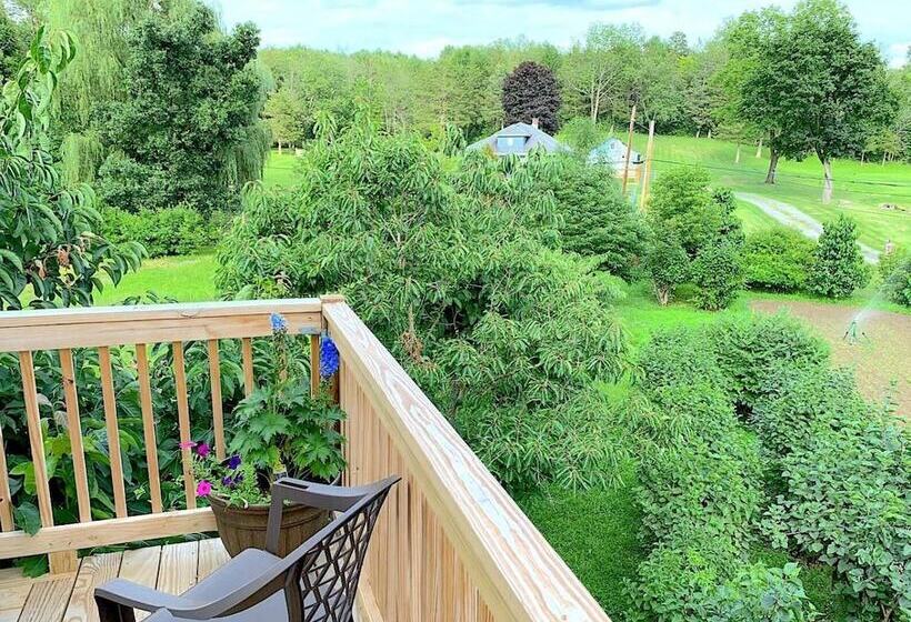 פנסיון Micosta Leisure Inn