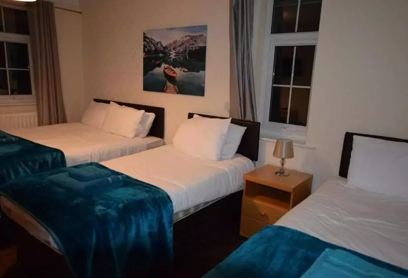تختخواب و صبحانه The Watling Inn