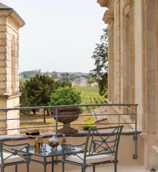 בית מלון כפרי La Maison D'estournel