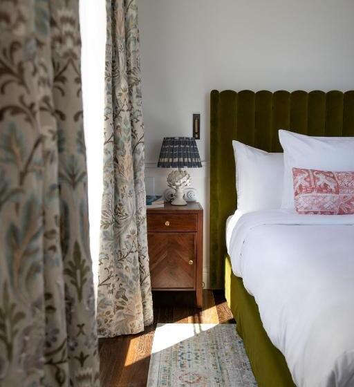 בית מלון כפרי La Maison D'estournel