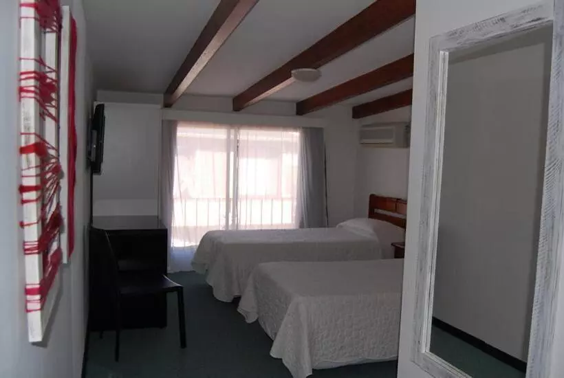 ホテル Mercedes Rambla