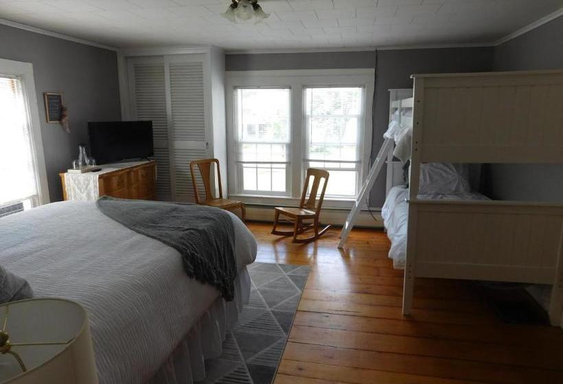 Goose Pond Inn Bed & Breakfast