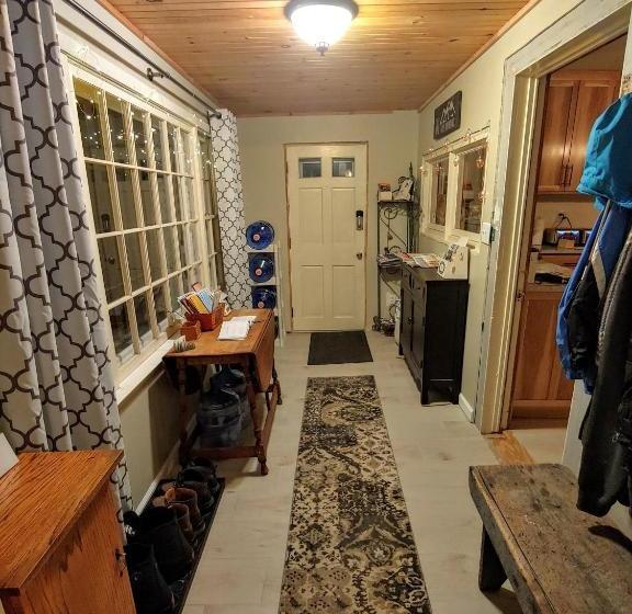 Goose Pond Inn Bed & Breakfast