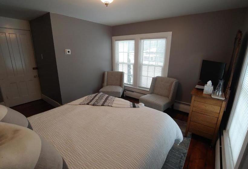 Goose Pond Inn Bed & Breakfast