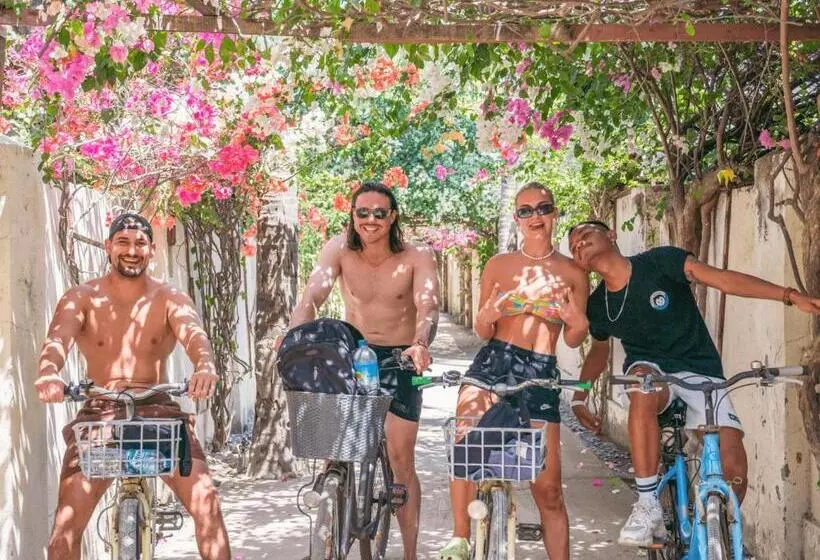Retkeilymaja Mad Monkey Gili Trawangan