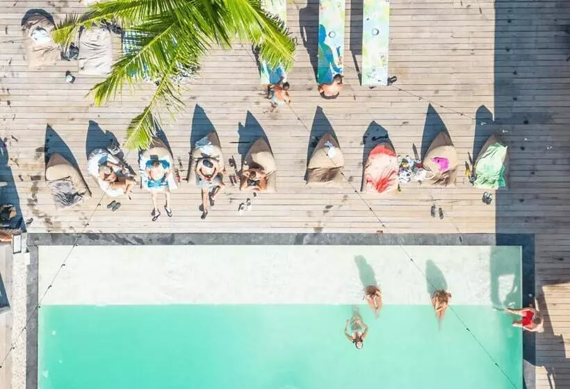 Retkeilymaja Mad Monkey Gili Trawangan