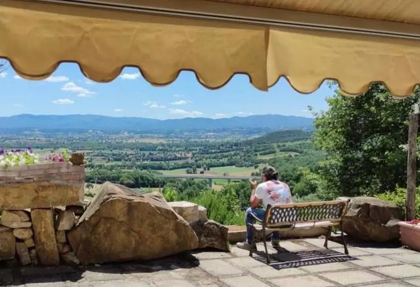 Hotelli Al Podere Del Nonno Romolo