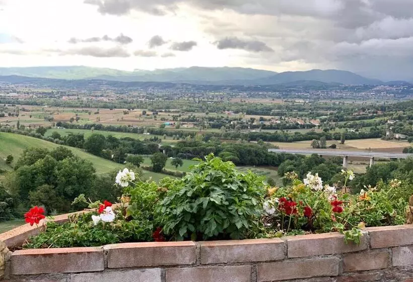 Hotelli Al Podere Del Nonno Romolo