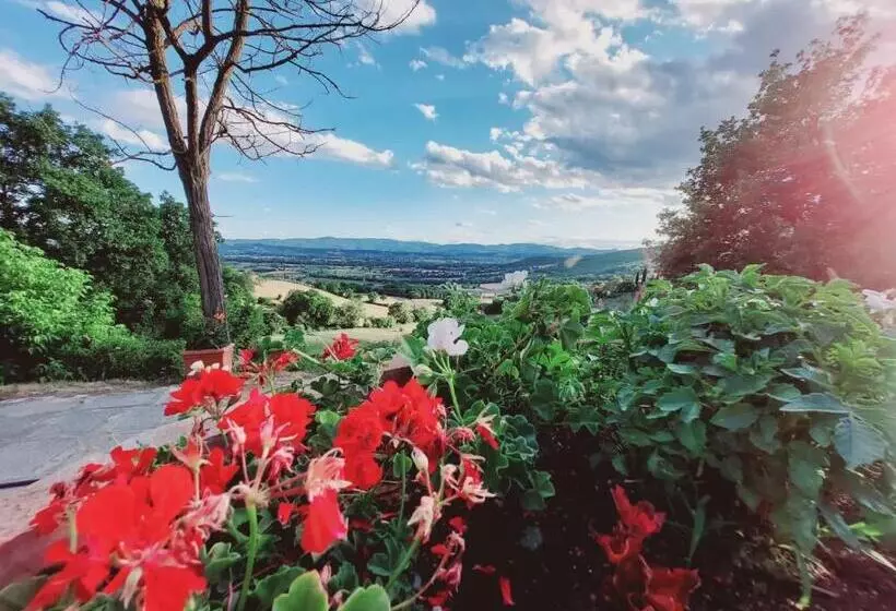 Hotelli Al Podere Del Nonno Romolo