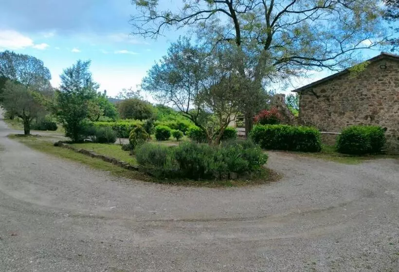 Hotelli Al Podere Del Nonno Romolo