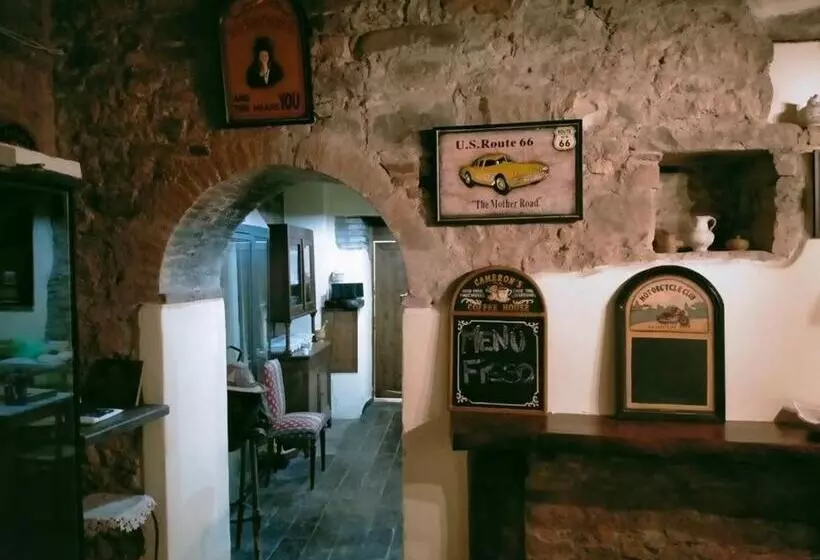 Hotelli Al Podere Del Nonno Romolo