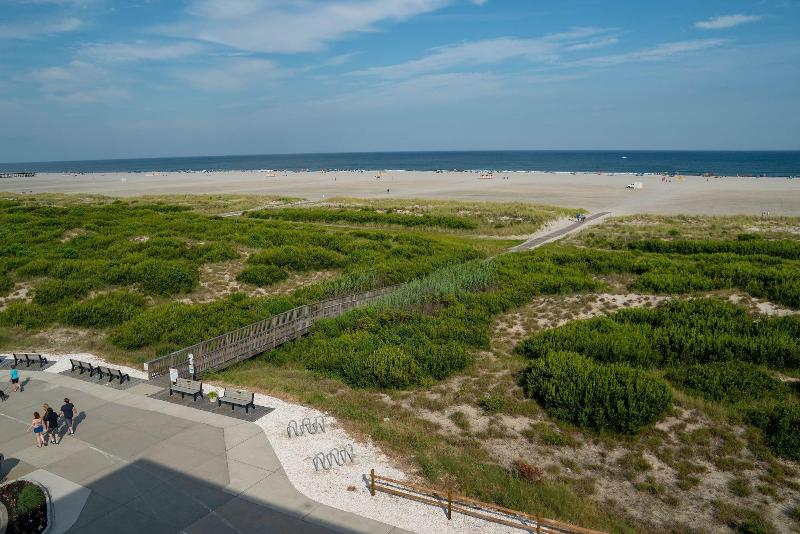 فندق Ocean Holiday