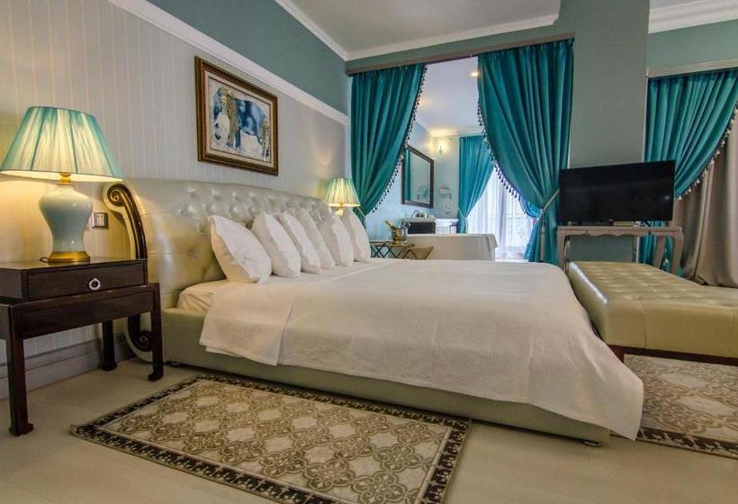 Phoenicia Boutique Hotel & Casino - Adults Only