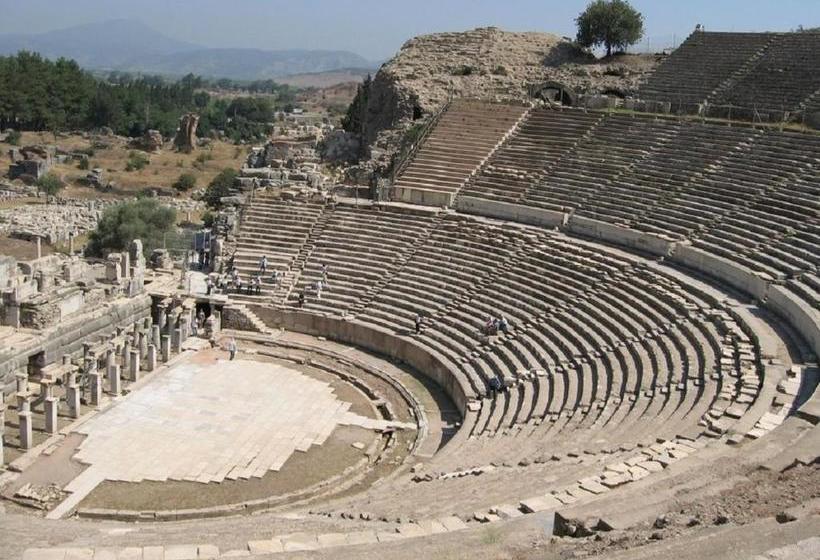 هتل Papi̇llonada