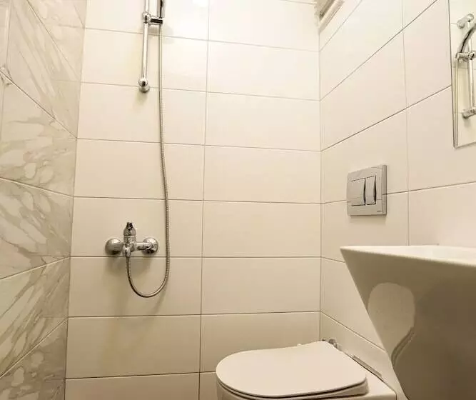 هتل Papi̇llonada