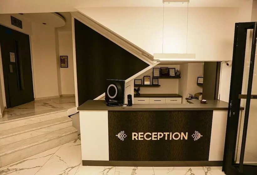 هتل Papi̇llonada