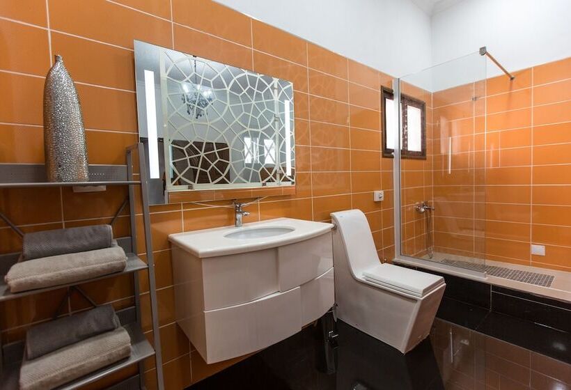 Polana Guest House And Apartments