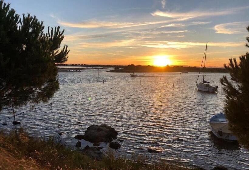 تختخواب و صبحانه Entre 2 Eaux