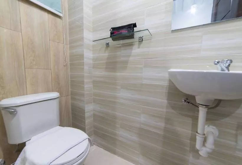 Hotelli Reddoorz @ Padre Gomez Davao