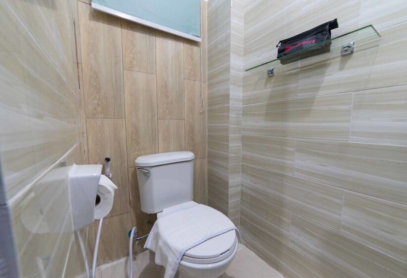 酒店 Reddoorz @ Padre Gomez Davao