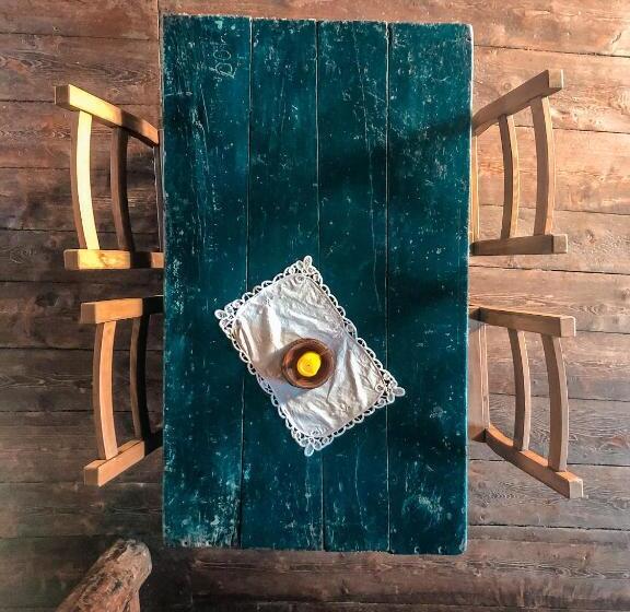 Schronisko Visaisa Taverna & Foresteria