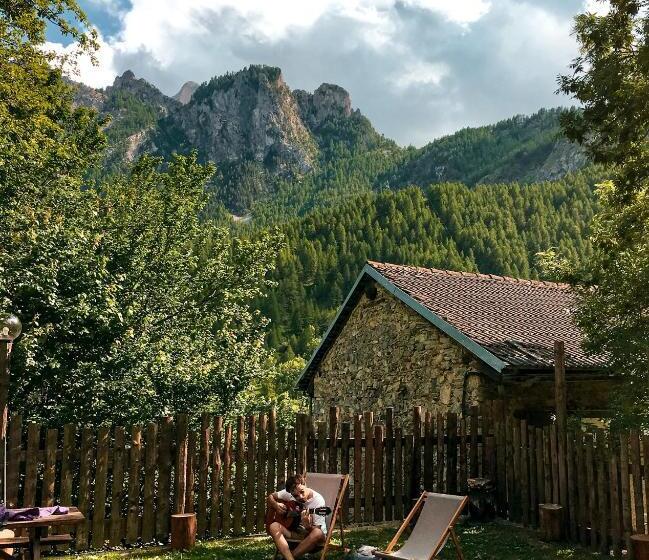 Schronisko Visaisa Taverna & Foresteria