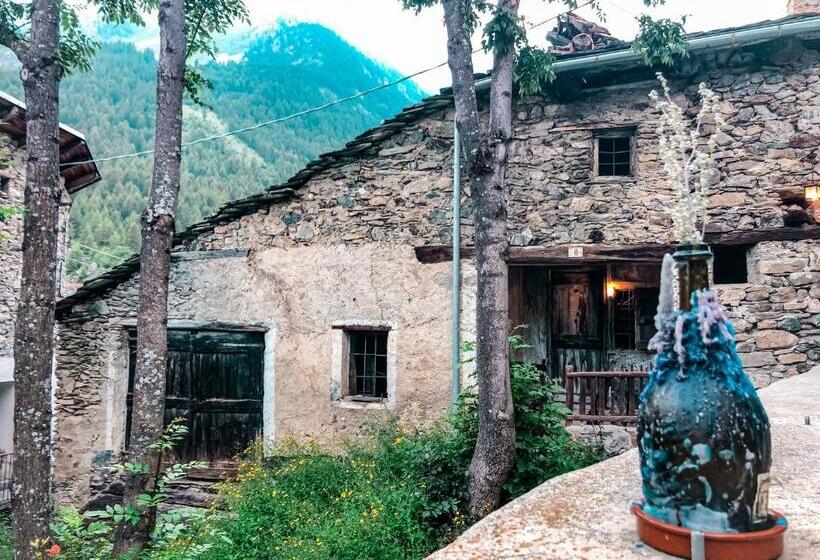 Schronisko Visaisa Taverna & Foresteria