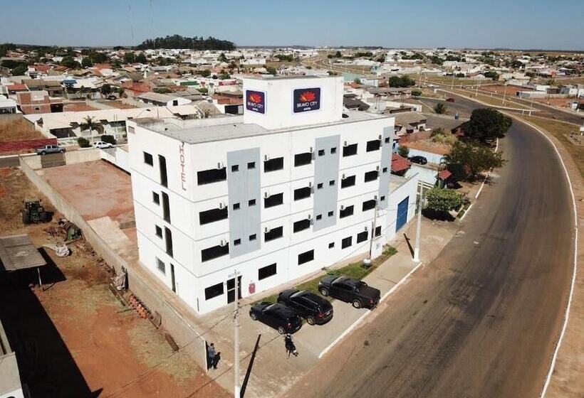 Bravo City Hotel Campo Verde