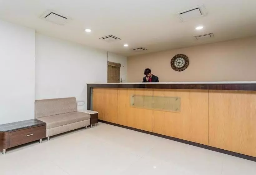 هتل Capital O 37409 Vigyashree