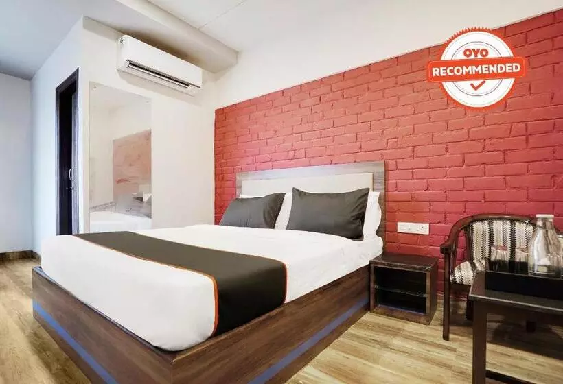 ホテル Super Collection O Kalinga Bapuji Nagar