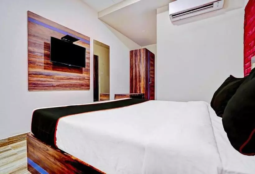 ホテル Super Collection O Kalinga Bapuji Nagar