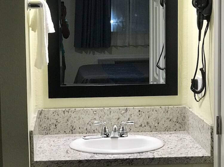 בית מלון כפרי Gila Bend Lodge